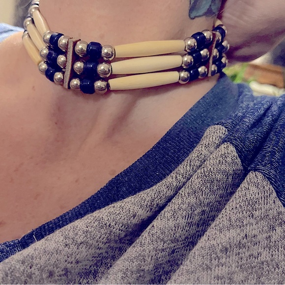 Native American style choker necklace , handmade bone leather and beading - Picture 5 of 5